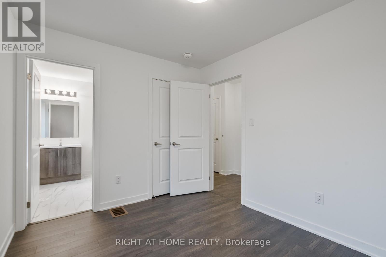 13 Selfridge Way, Whitby, Ontario  L1N 0N9 - Photo 23 - E13778628