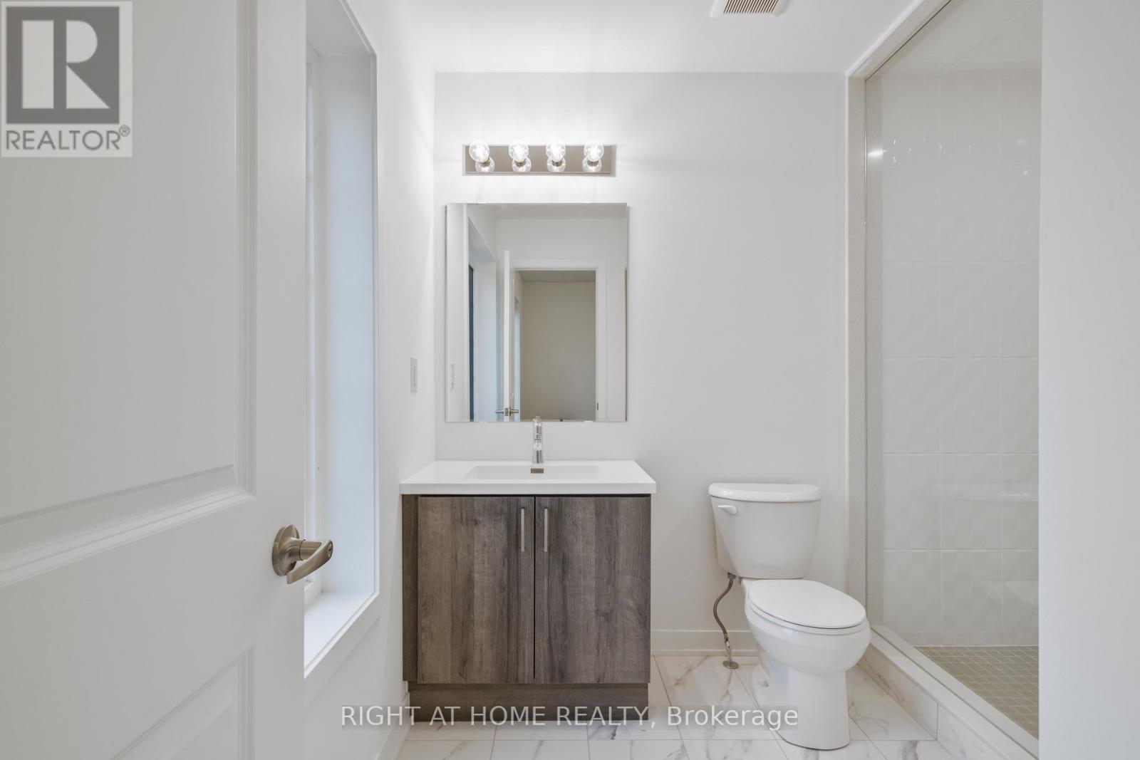 13 Selfridge Way, Whitby, Ontario  L1N 0N9 - Photo 24 - E13778628