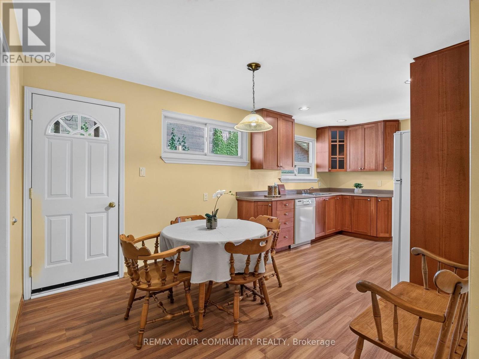 64 Kentish Crescent, Toronto, Ontario  M1S 2Z4 - Photo 11 - E13778632