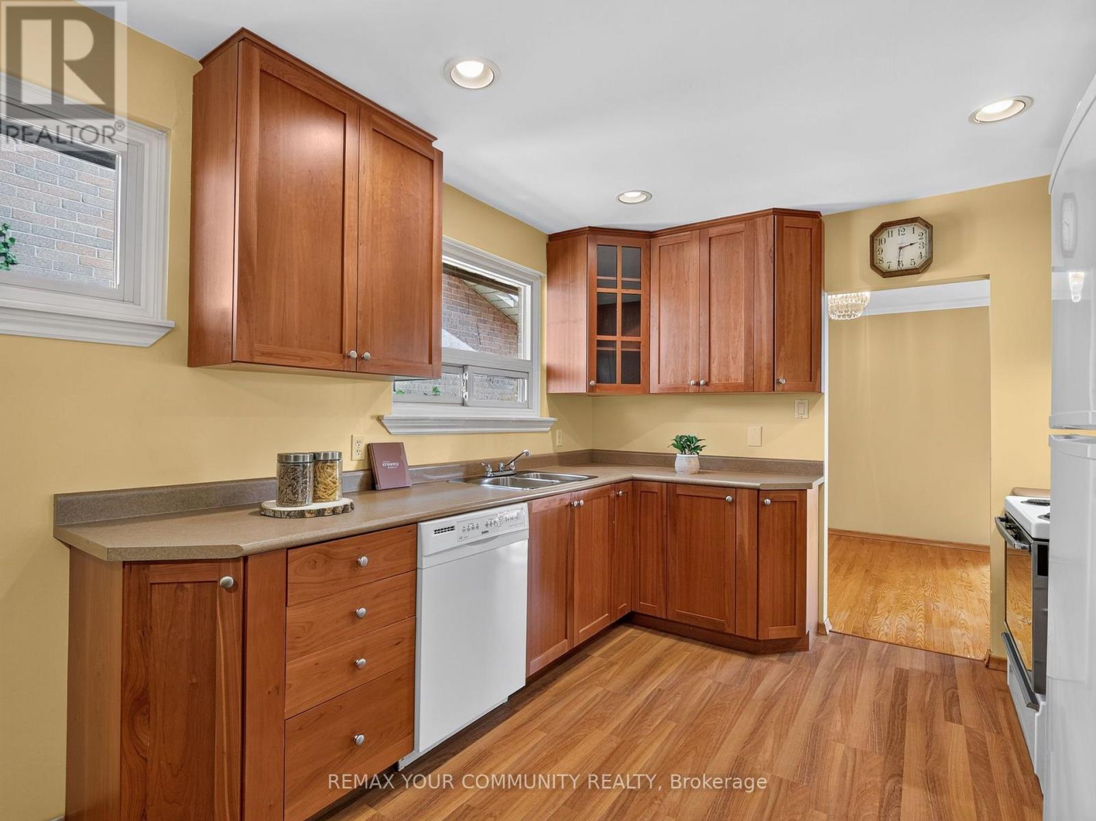 64 Kentish Crescent, Toronto, Ontario  M1S 2Z4 - Photo 15 - E13778632