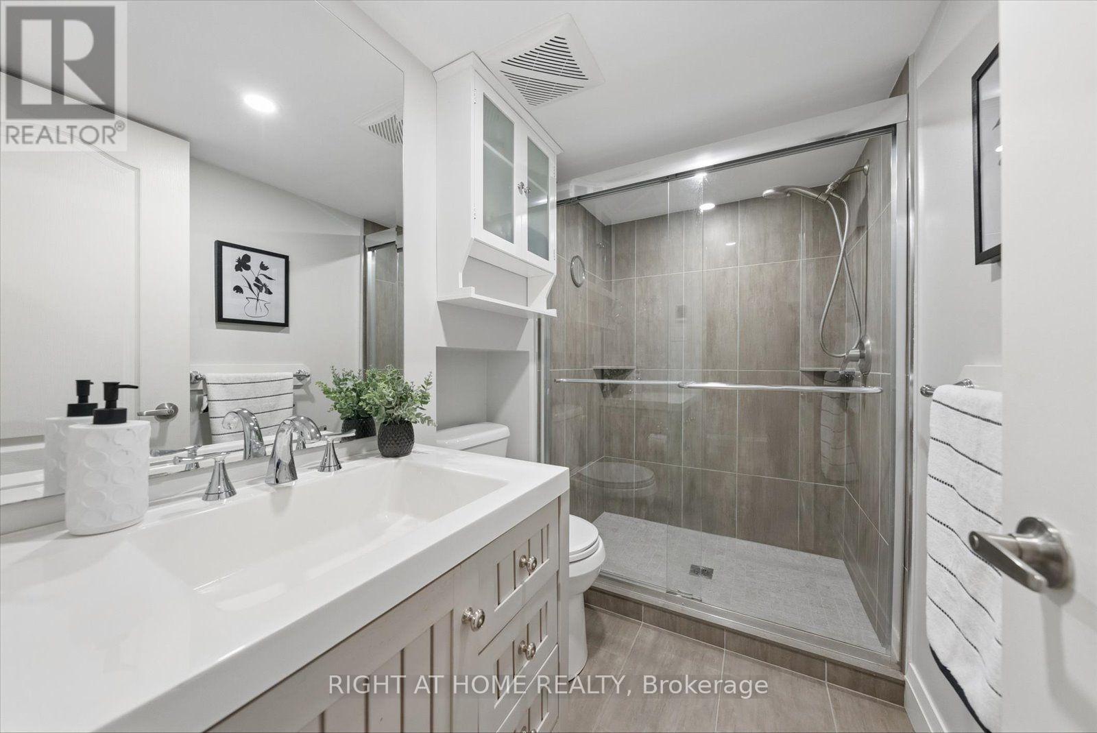 72 Natanya Boulevard, Georgina, Ontario  L4P 3P7 - Photo 27 - N13778602