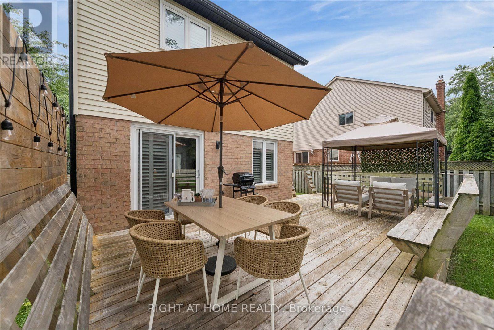72 Natanya Boulevard, Georgina, Ontario  L4P 3P7 - Photo 35 - N13778602