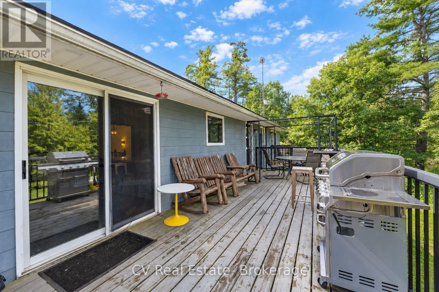1045 Narrows Road, Gravenhurst, Ontario  P1P 1R2 - Photo 30 - X13778612