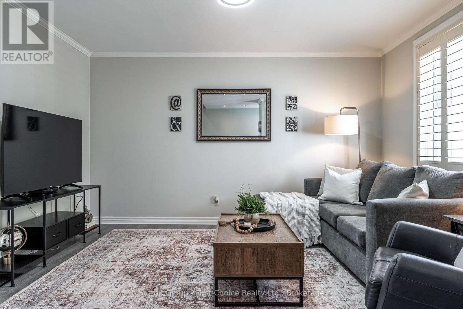 93 Kemp Crescent, Stratford, Ontario  N5A 5C2 - Photo 4 - X13778642