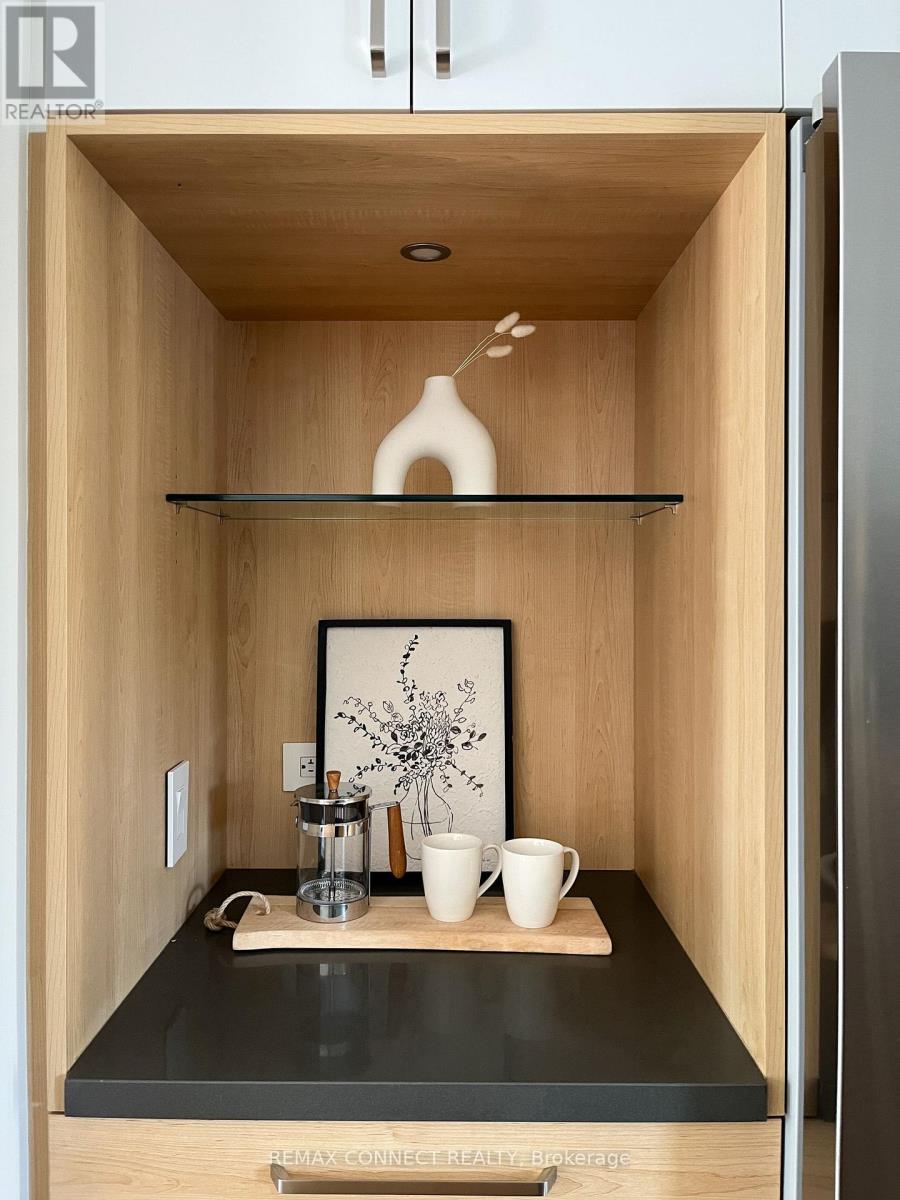 2030 Davenport Road, Toronto, Ontario  M6N 1C6 - Photo 17 - W13778636