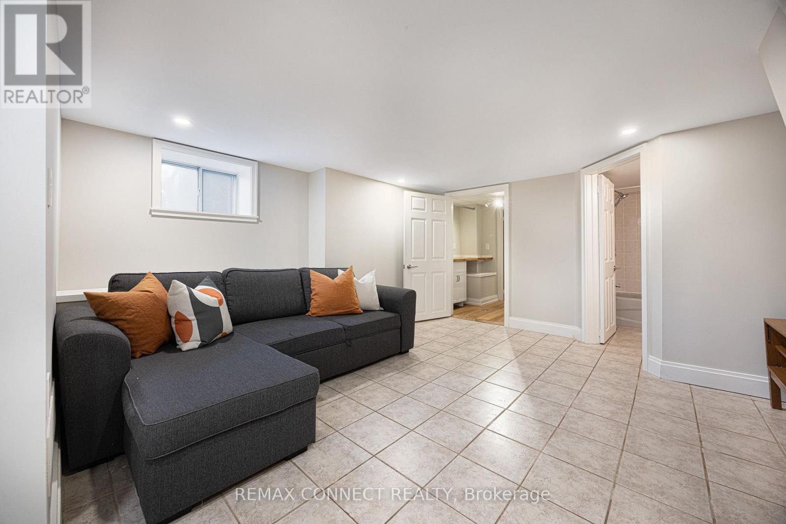 2030 Davenport Road, Toronto, Ontario  M6N 1C6 - Photo 38 - W13778636