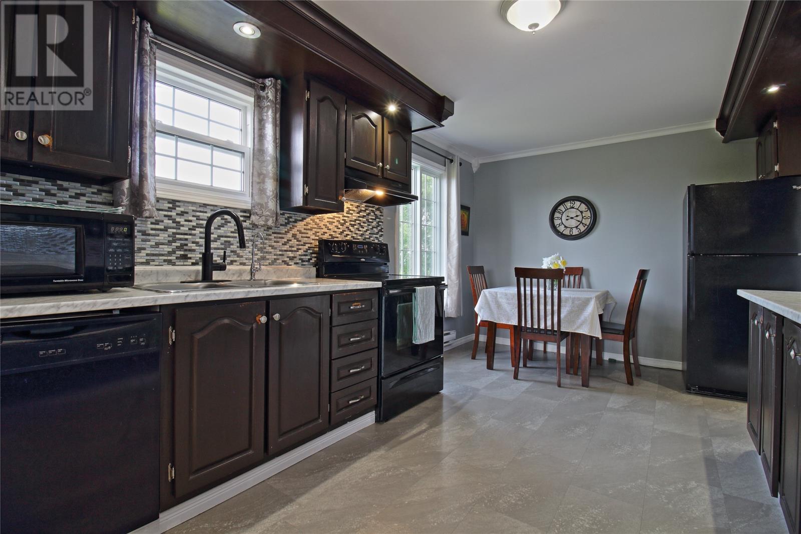 2-8 Hawks Nest Road, Bryant's Cove — photo 9