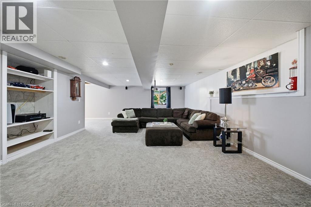 11 Dundas Street W, Paris, Ontario  N3L 1E9 - Photo 24 - 40861699