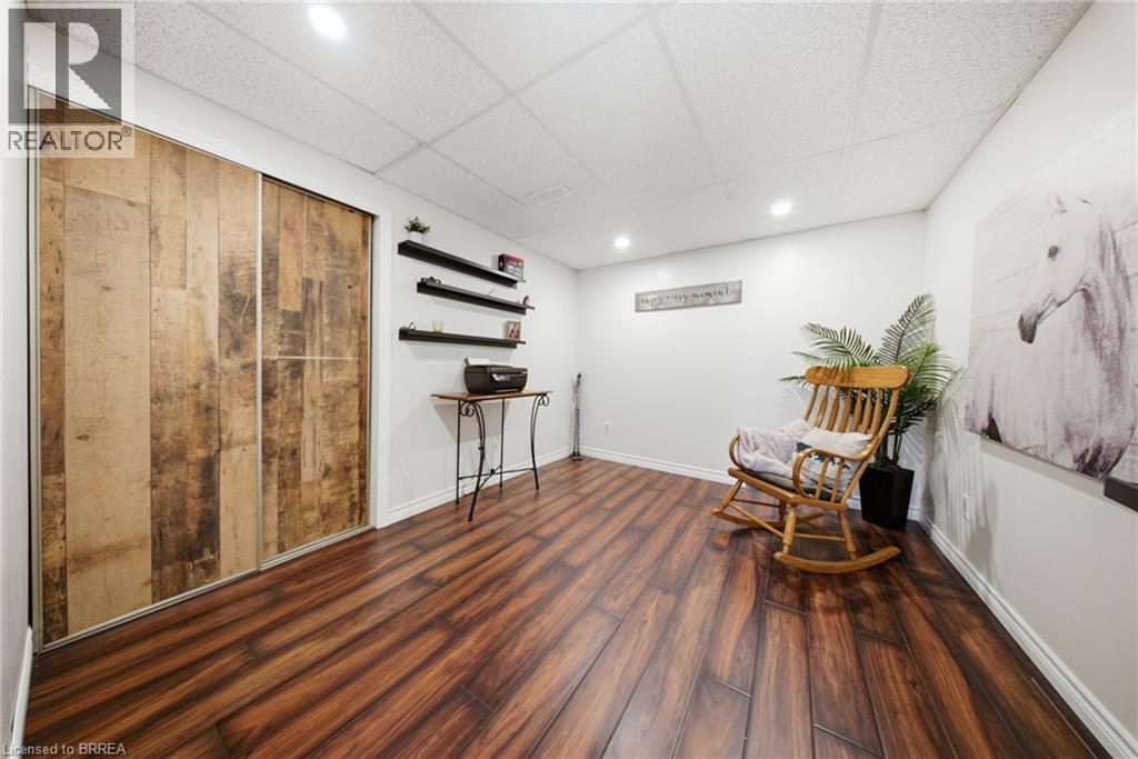 11 Dundas Street W, Paris, Ontario  N3L 1E9 - Photo 28 - 40861699