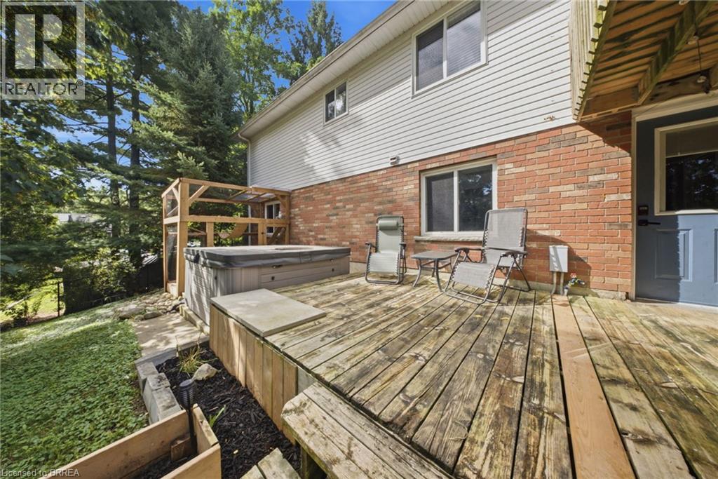 11 Dundas Street W, Paris, Ontario  N3L 1E9 - Photo 38 - 40861699