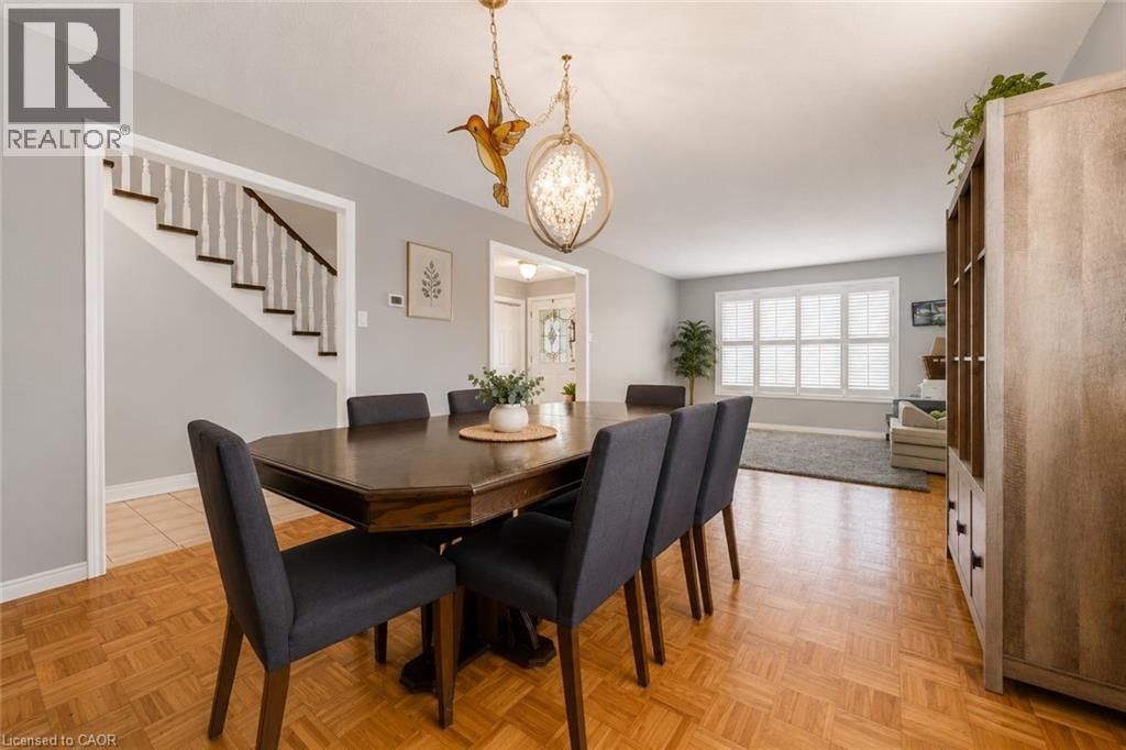 330 Margaret Avenue, Stoney Creek, Ontario  L8E 2J4 - Photo 4 - 40862950