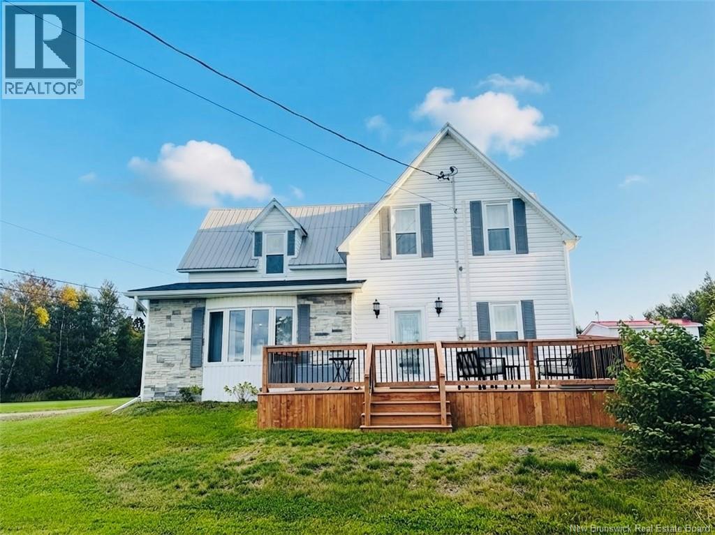 10 Thibodeau Lane, Baie-Sainte-Anne, New Brunswick
