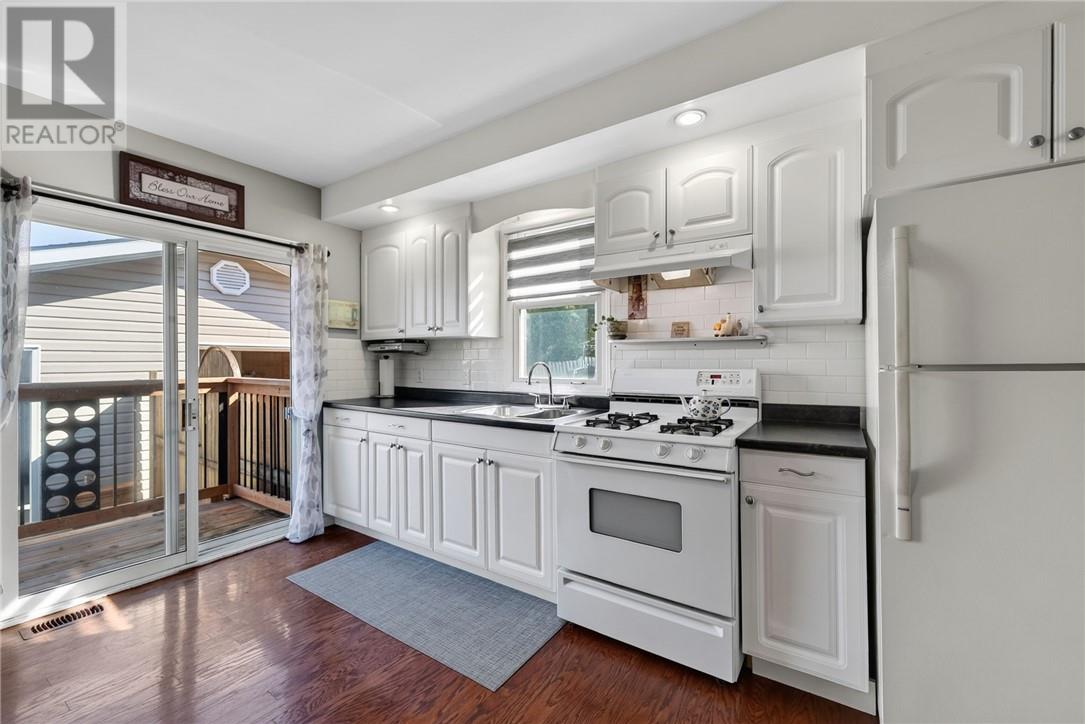 314 Tenth Avenue, Lively, Ontario  P3Y 1N7 - Photo 11 - 2130333