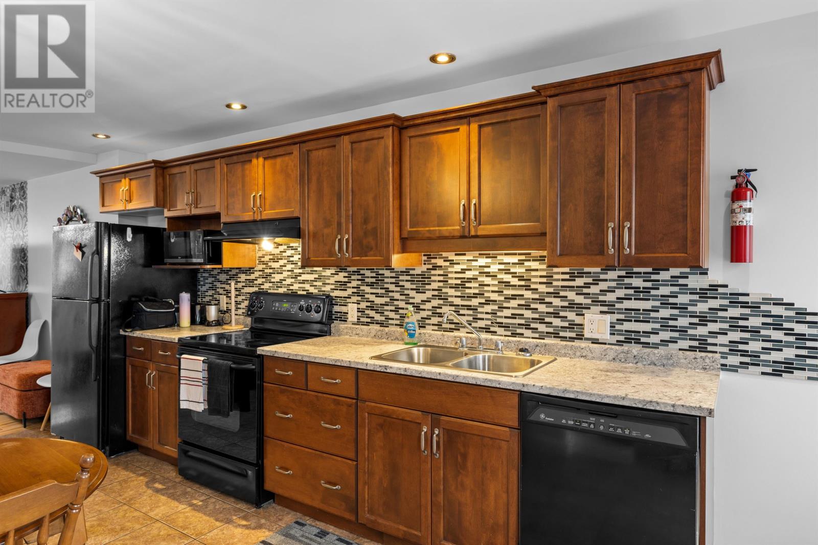 12, 14, 16 Hillsborough Street, Charlottetown, Prince Edward Island  C1A 3W2 - Photo 12 - 202623007