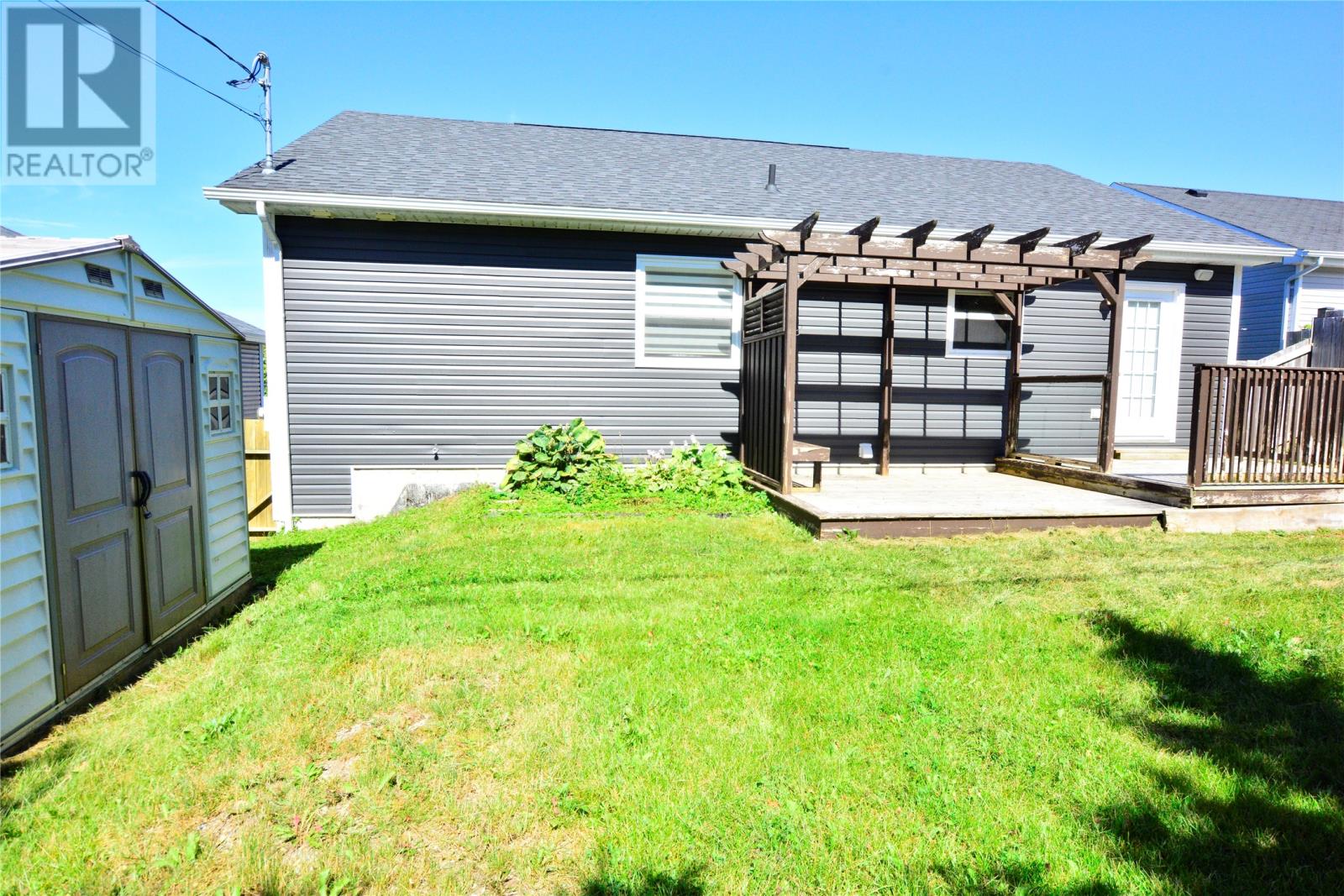 11 Logan Street, Paradise — photo 6