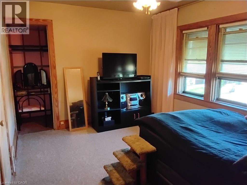 156 Leinster Avenue N, Hamilton, Ontario  L8L 6X9 - Photo 12 - 40861615