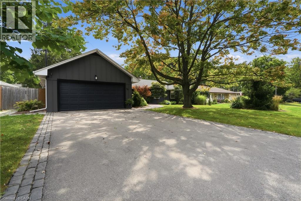 54 Mayfair Avenue, Dundas, Ontario  L9H 3L1 - Photo 2 - 40862337