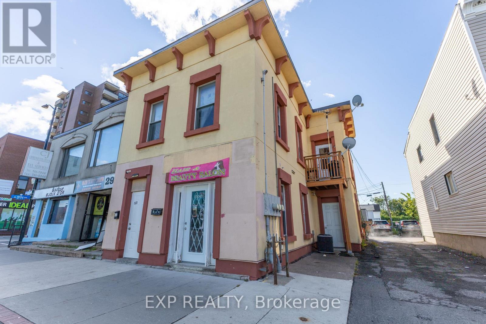 3 - 288 MONTREAL ROAD, Ottawa, Ontario