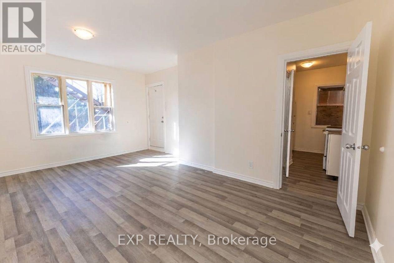 4 - 288 Montreal Road, Ottawa, Ontario  K1L 6B9 - Photo 7 - X13778730