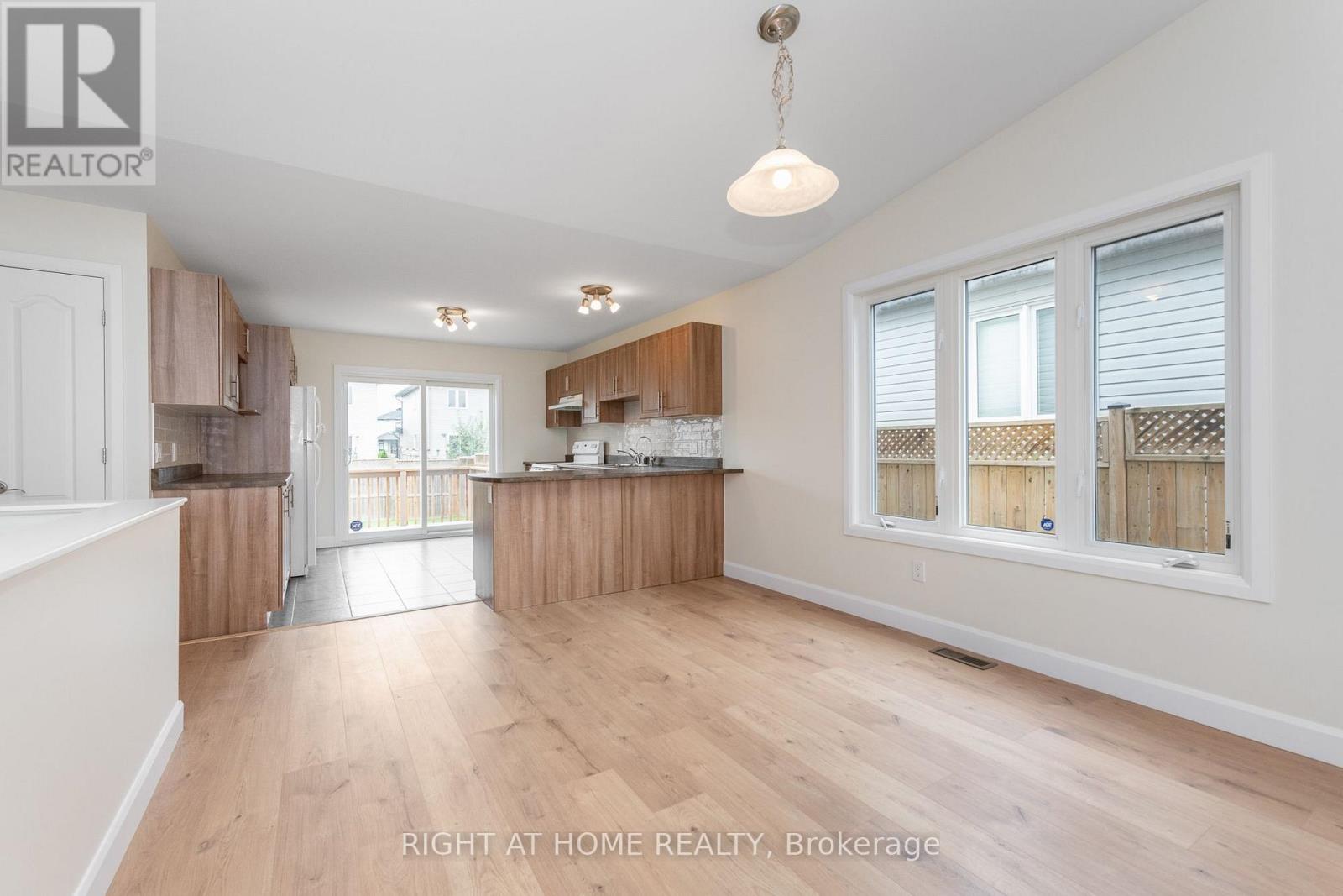 441 Denis Street, Alfred And Plantagenet, Ontario  K0A 3K0 - Photo 10 - X13778808
