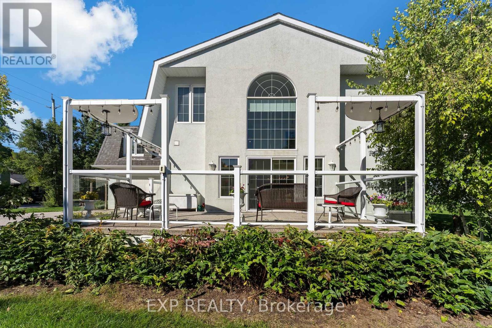 3523 Rittenhouse Road, Lincoln (Lincoln-Jordan/vineland), Ontario  L0R 2C0 - Photo 2 - X13778736