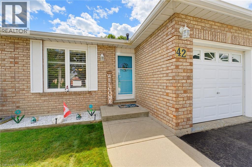 42 Buchanan Crescent, Brantford, Ontario  N3P 2A5 - Photo 3 - 40854833
