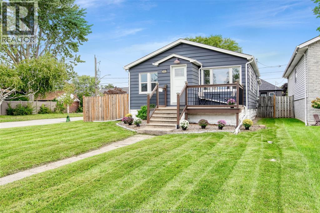 MLS# 26022414: 2402 Tourangeau, Windsor, Canada