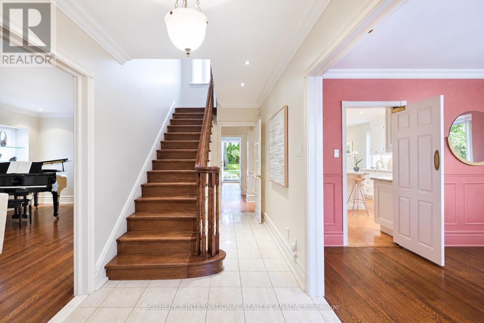 186 Rosedale Heights Drive, Toronto, Ontario  M4T 1C9 - Photo 4 - C13778234