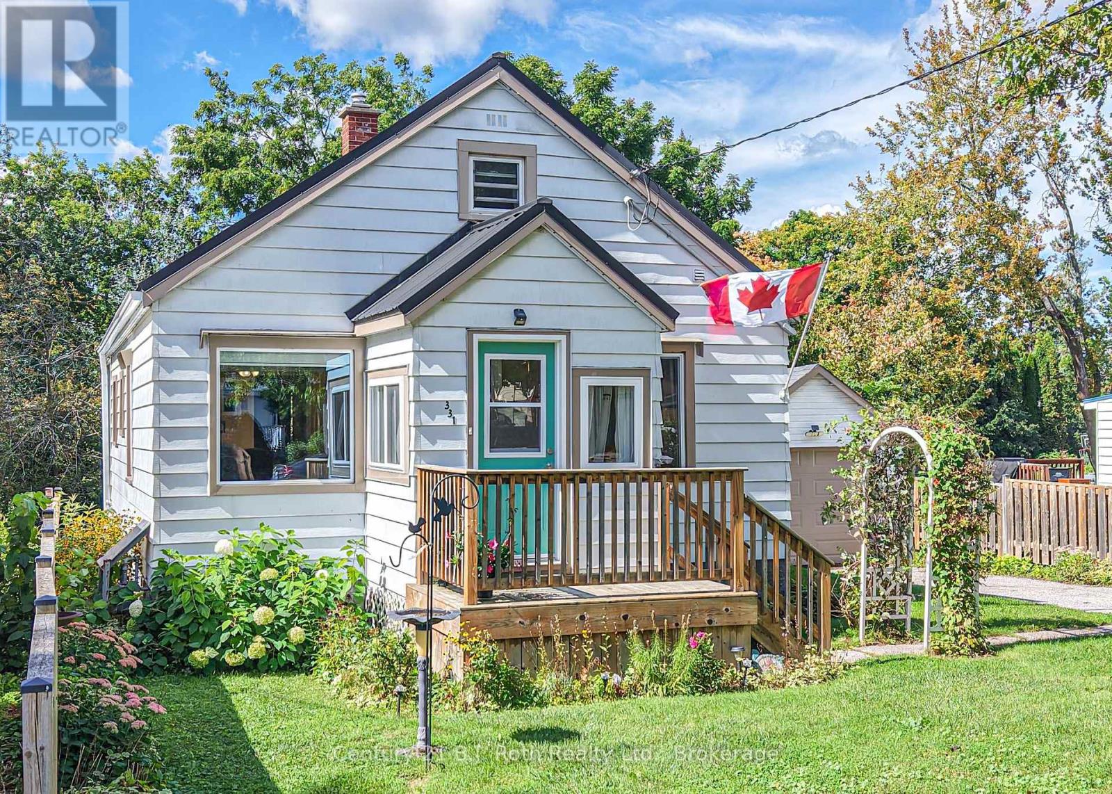 331 Moffat Street, Orillia, Ontario  L3V 4E9 - Photo 1 - S13778702