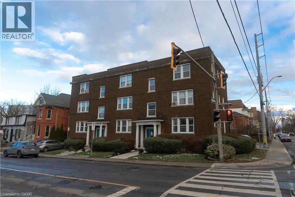 229 HESS Street S Unit# 4