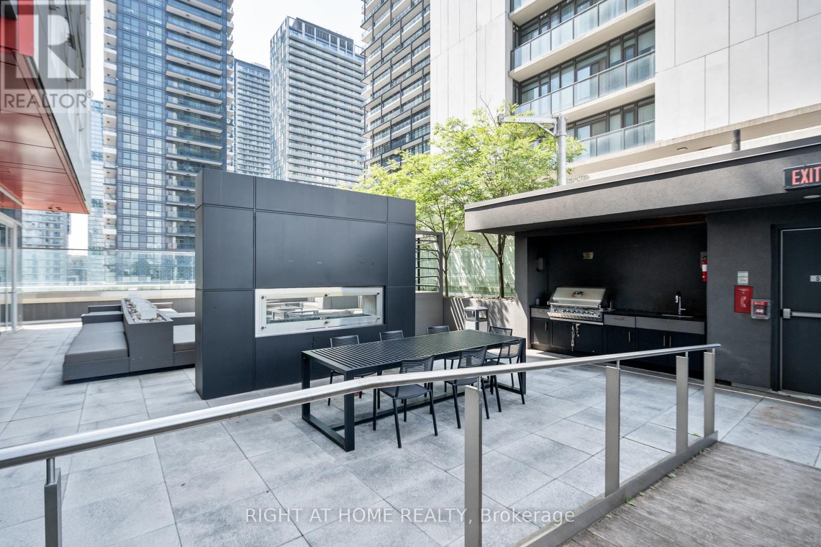 3509 - 318 Richmond Street W, Toronto, Ontario  M5V 0B4 - Photo 14 - C13778684