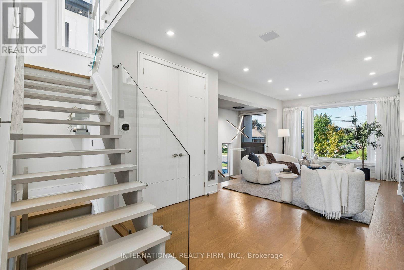 39 Wilmington Avenue, Toronto, Ontario  M3H 5J1 - Photo 13 - C13778714