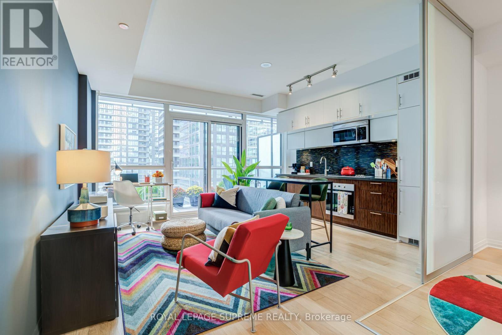 1710 - 8 Mercer Street, Toronto, Ontario  M5V 0C4 - Photo 3 - C13778782