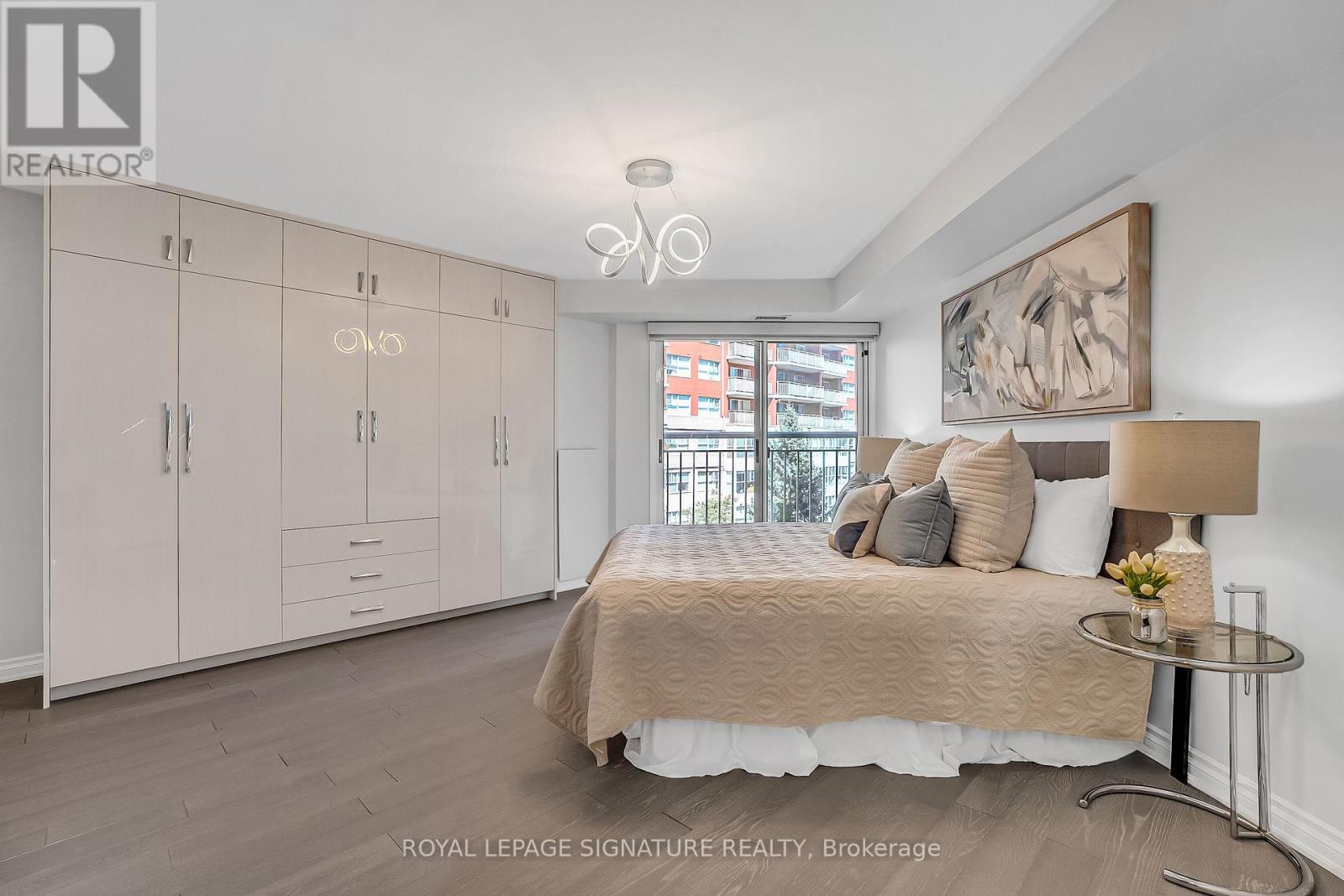 310 - 18 Concorde Place, Toronto, Ontario  M3C 3T9 - Photo 17 - C13778800