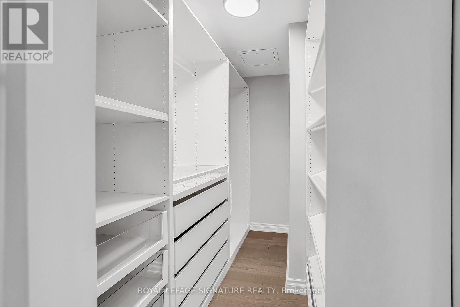 310 - 18 Concorde Place, Toronto, Ontario  M3C 3T9 - Photo 18 - C13778800