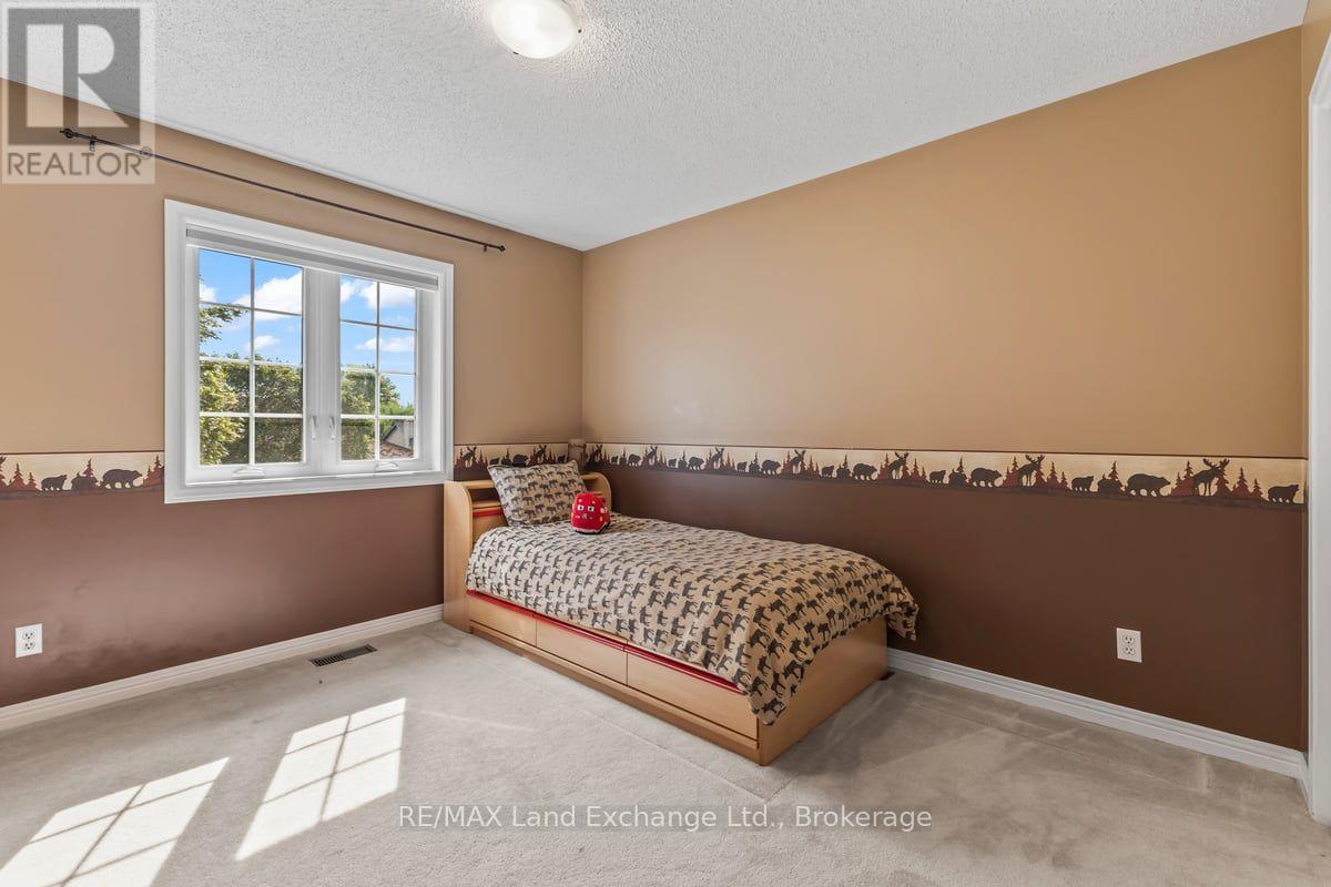 932 Parkwood Drive, Saugeen Shores, Ontario  N0H 2C2 - Photo 15 - X13778722