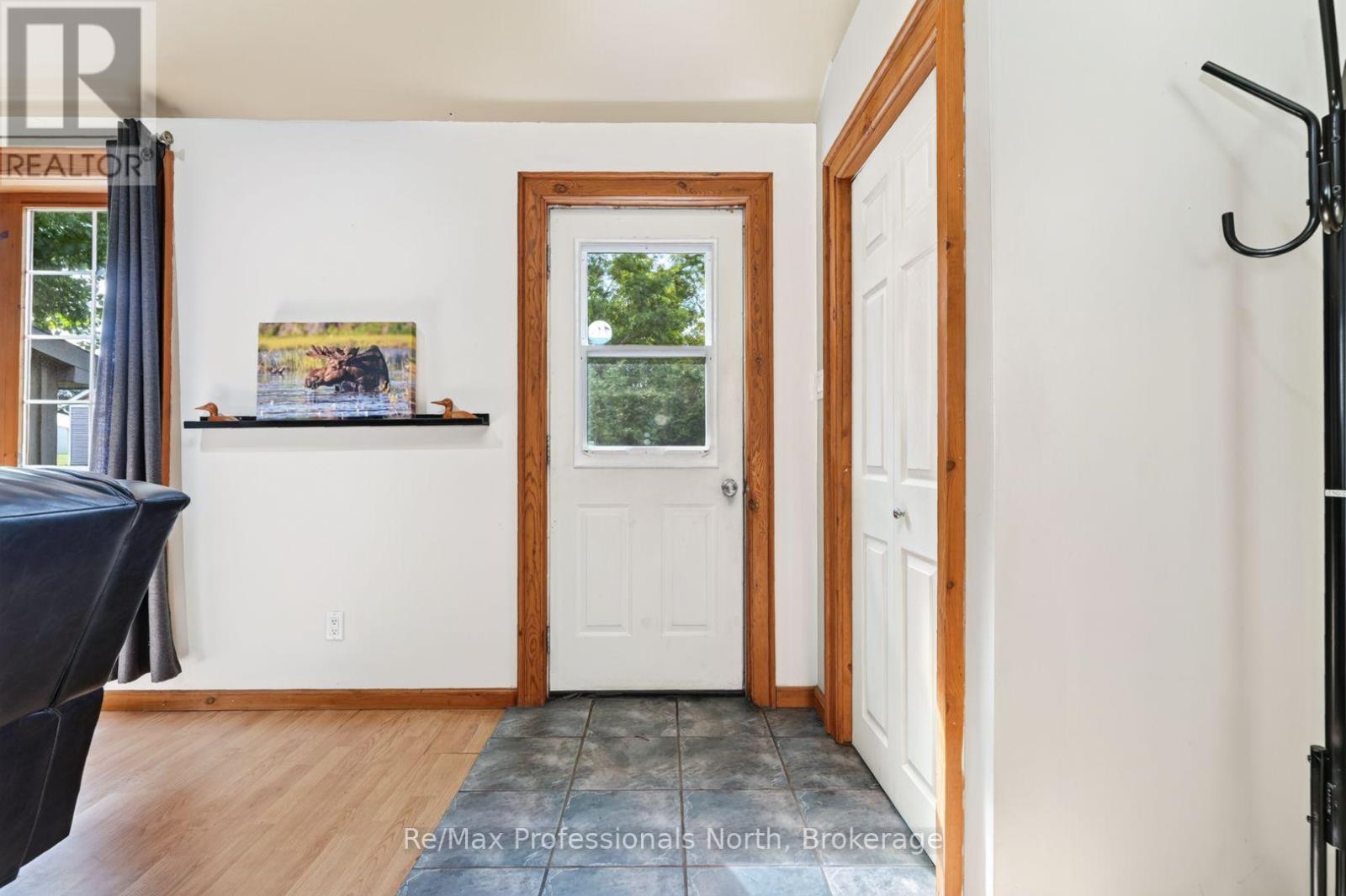 160 Isaac Street, Gravenhurst, Ontario  P1P 1G2 - Photo 3 - X13778762
