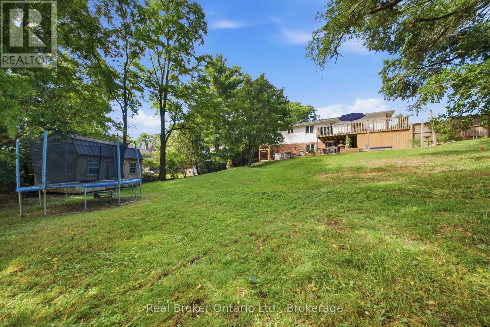 11 Dundas Street W, Brant (Paris), Ontario  N3L 1E9 - Photo 42 - X13778768