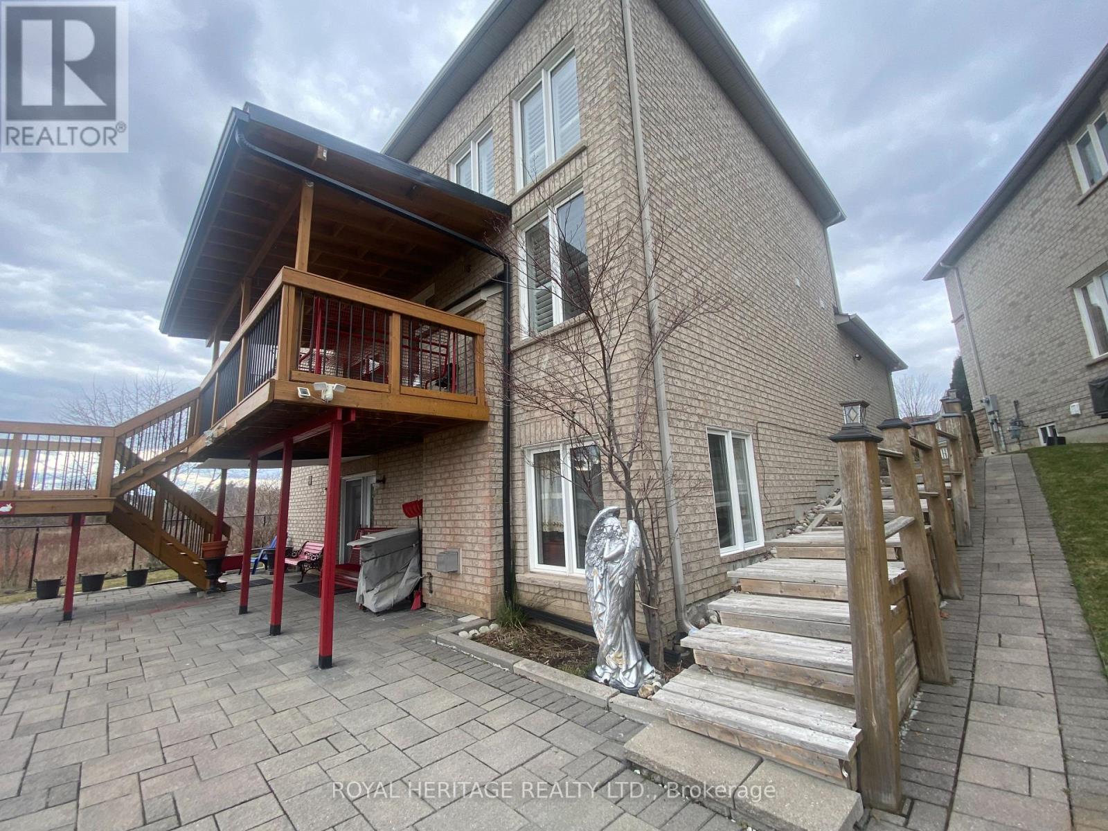 15 Sirius Crescent, Toronto, Ontario  M1X 2A6 - Photo 3 - E13778774