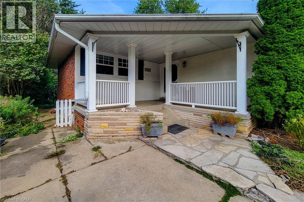 1359 Mountain Grove Avenue, Burlington, Ontario  L7P 2H1 - Photo 2 - 40861457