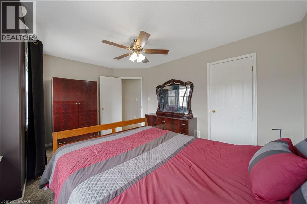 765 Brandenburg Boulevard, Waterloo, Ontario  N2T 2W9 - Photo 39 - 40862653