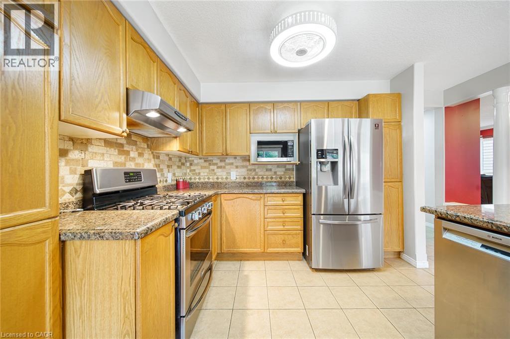 765 Brandenburg Boulevard, Waterloo, Ontario  N2T 2W9 - Photo 17 - 40862653