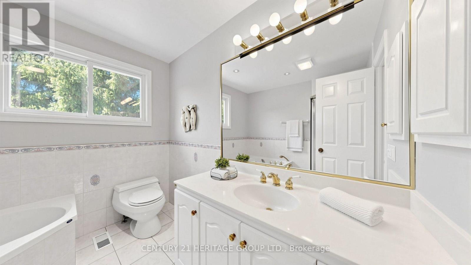 58 Julia Street, Markham (Thornhill), Ontario  L3T 4R9 - Photo 24 - N13778740