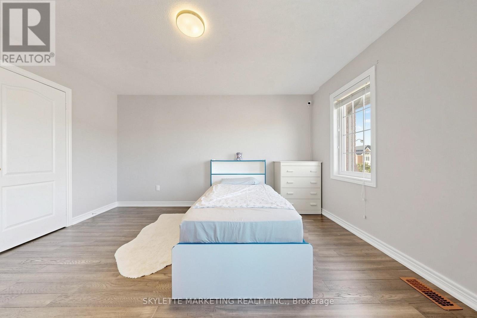 2417 Bur Oak Avenue, Markham, Ontario  L6E 1J6 - Photo 24 - N13778746