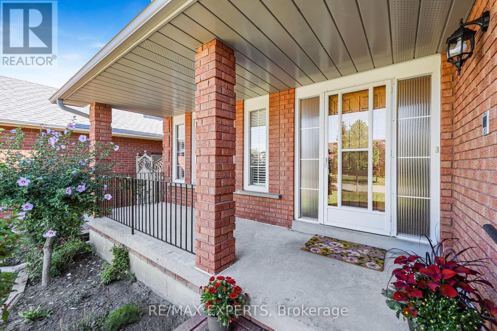 179 Bordeaux Drive, Vaughan, Ontario  L4L 8B6 - Photo 4 - N13778766