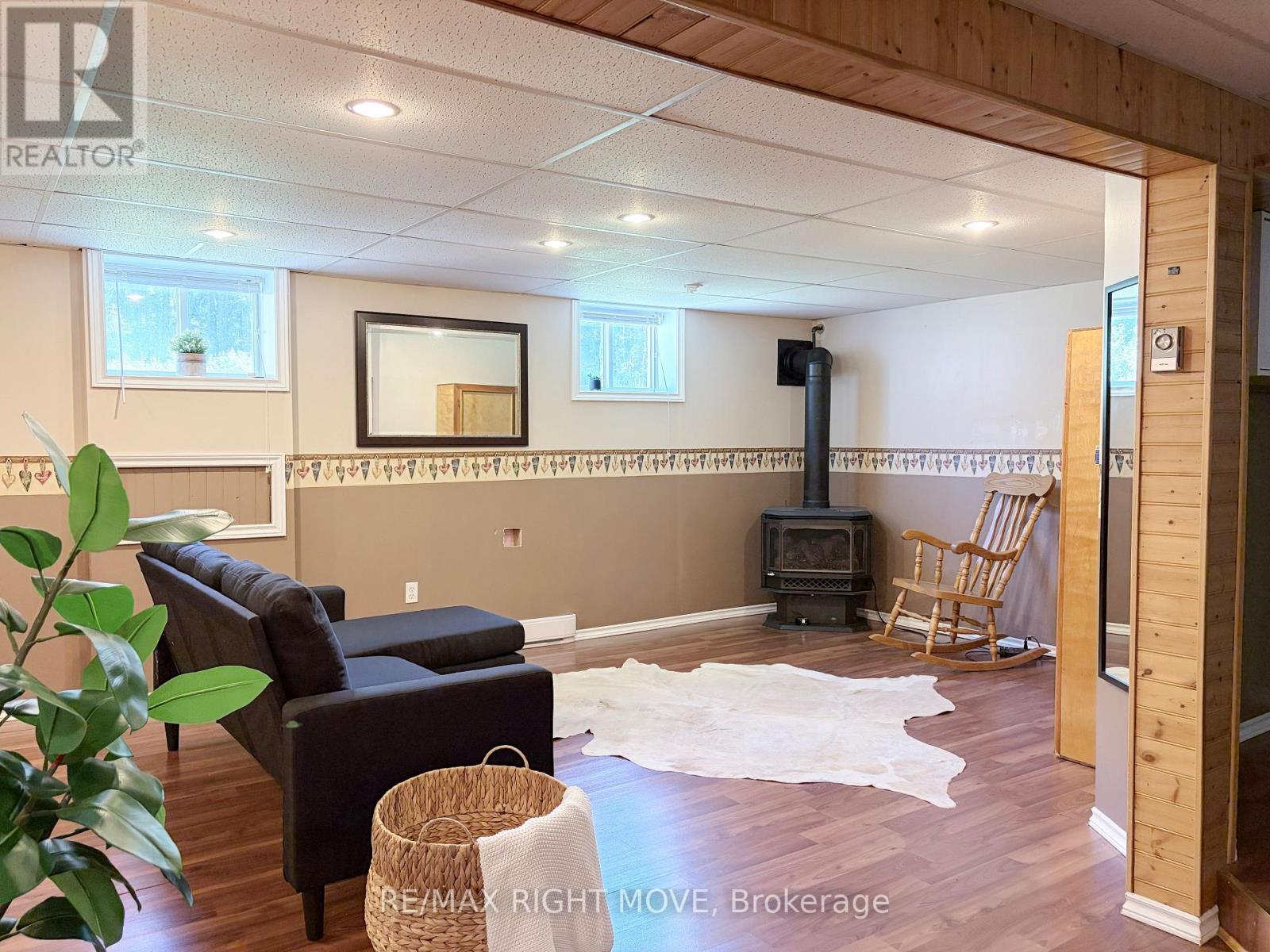 8020 Park Lane Crescent, Ramara, Ontario  L0K 2B0 - Photo 19 - S13778682