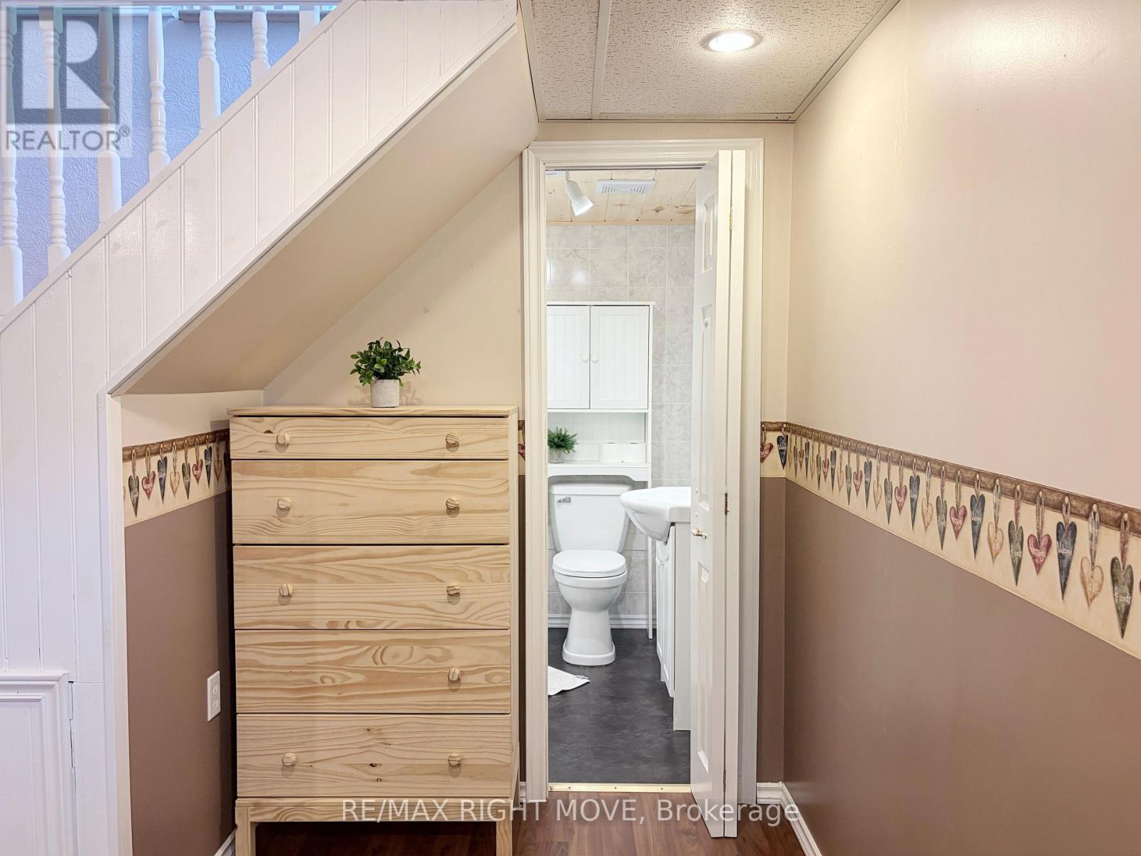 8020 Park Lane Crescent, Ramara, Ontario  L0K 2B0 - Photo 20 - S13778682