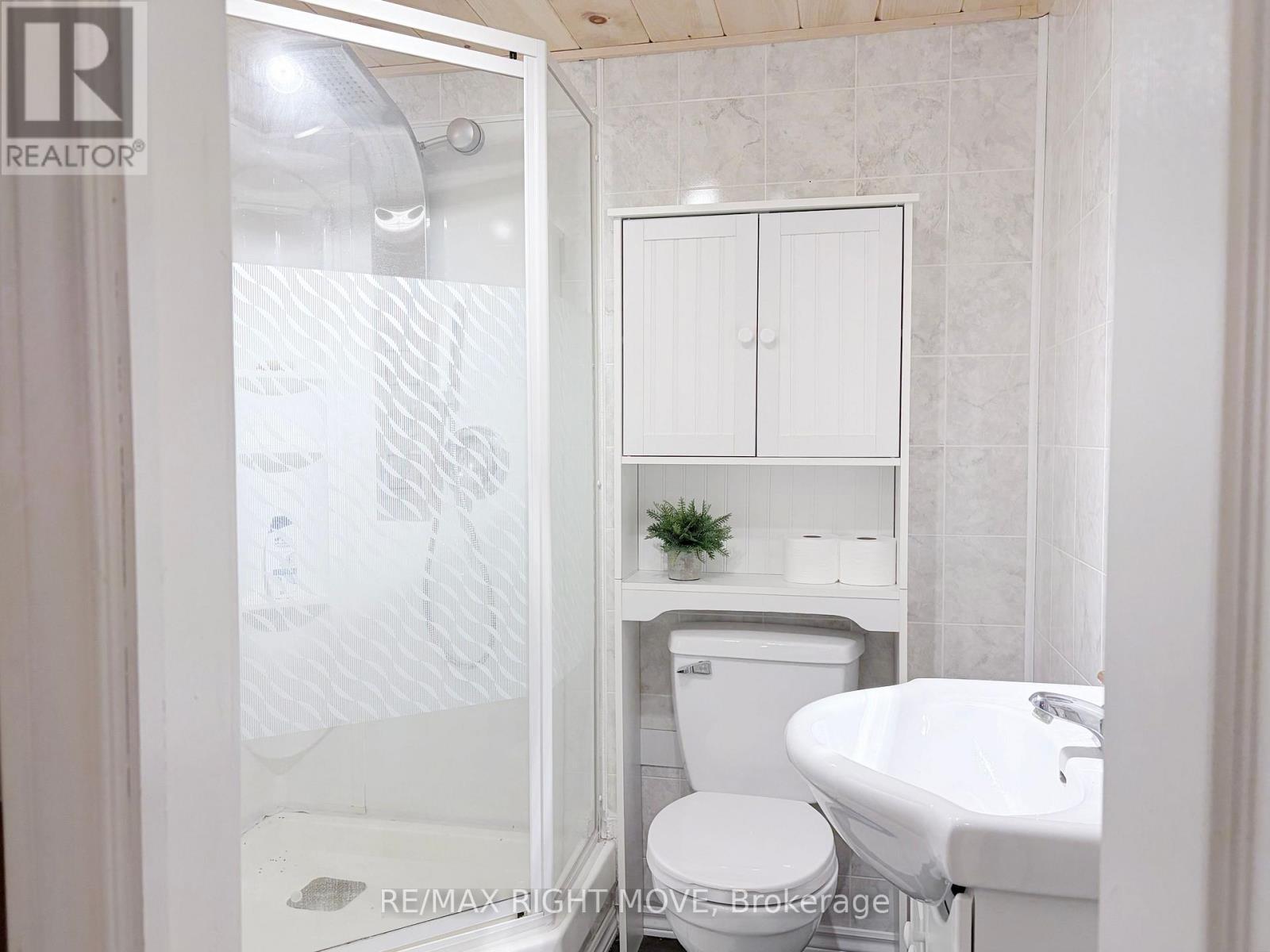 8020 Park Lane Crescent, Ramara, Ontario  L0K 2B0 - Photo 21 - S13778682