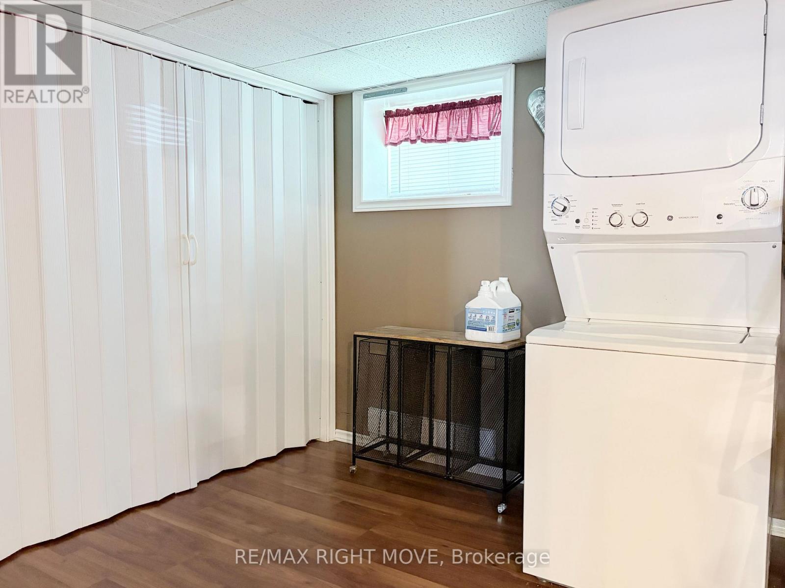 8020 Park Lane Crescent, Ramara, Ontario  L0K 2B0 - Photo 22 - S13778682
