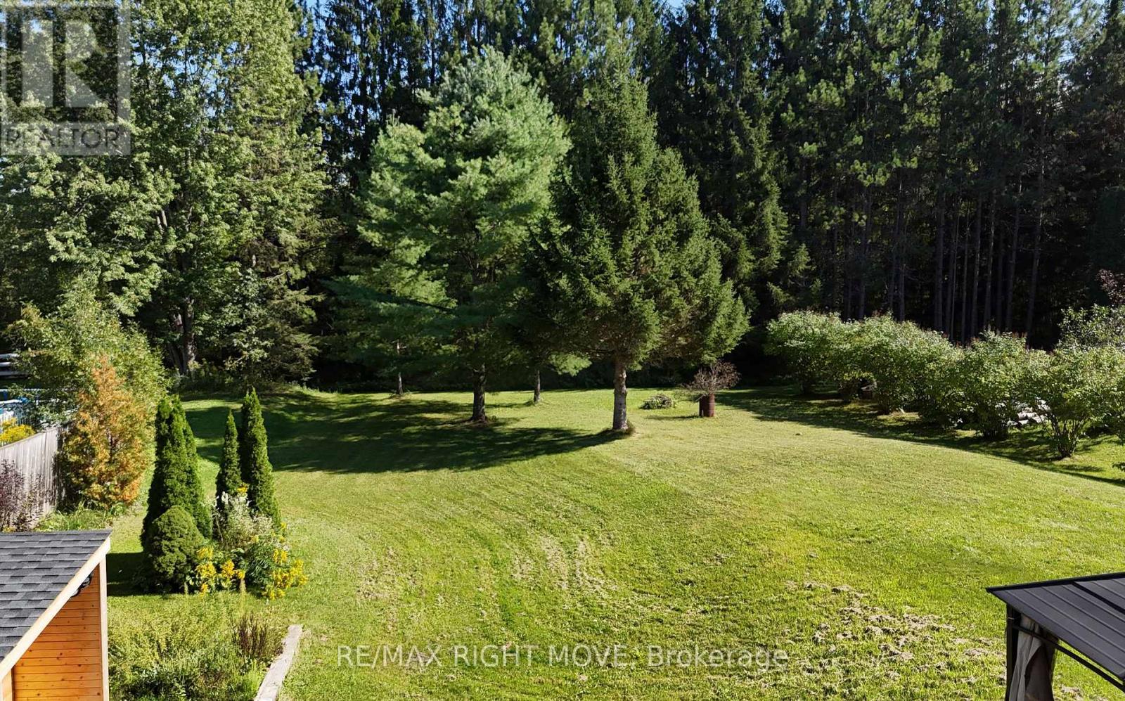 8020 Park Lane Crescent, Ramara, Ontario  L0K 2B0 - Photo 23 - S13778682